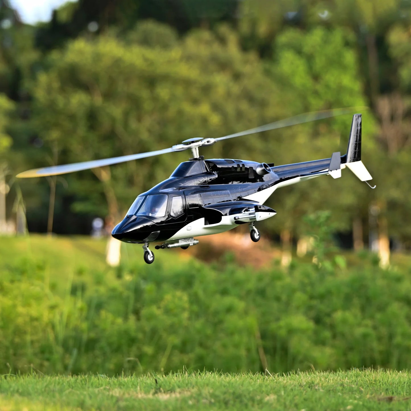 Flywing Airwolf (Retractable Landing Gear) 470 ACE GPS/ATT RC Helicopter (RTF)