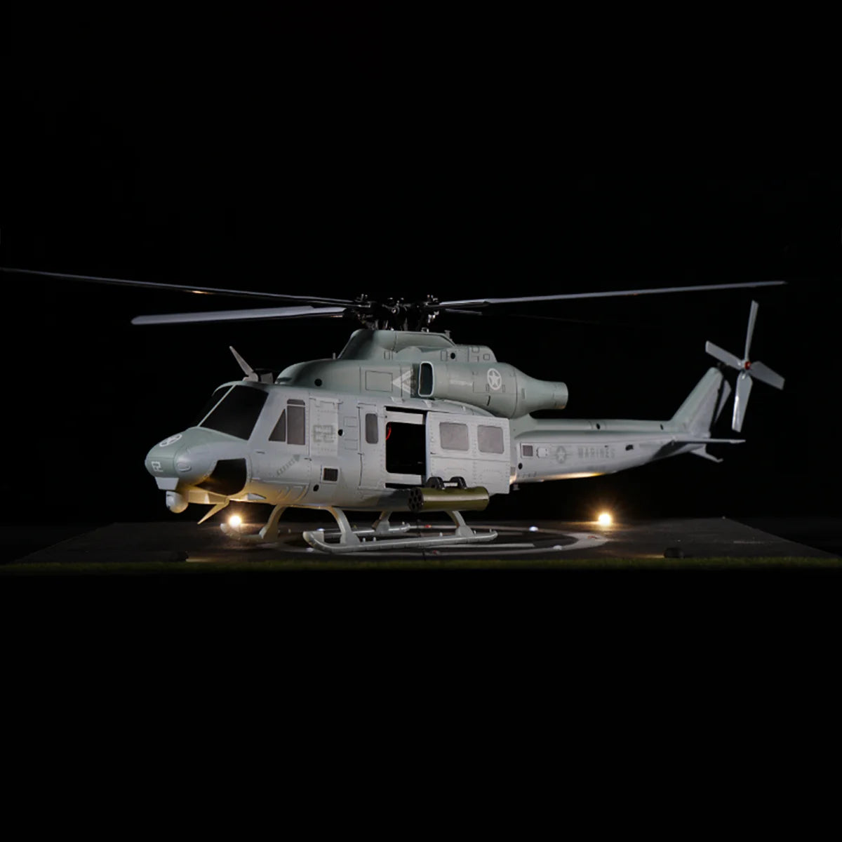 BAF050001-A Goosky E2 UH-1Y Venom BNF Helicopter with Carrying Case